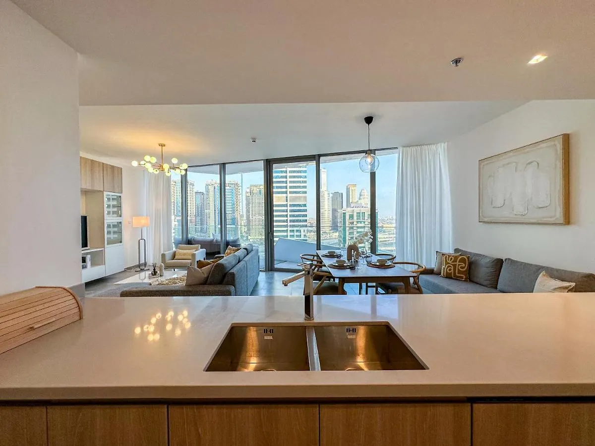 Higuests - Stylish Condo With Balcony And Partial Marina View Dubai 0*,