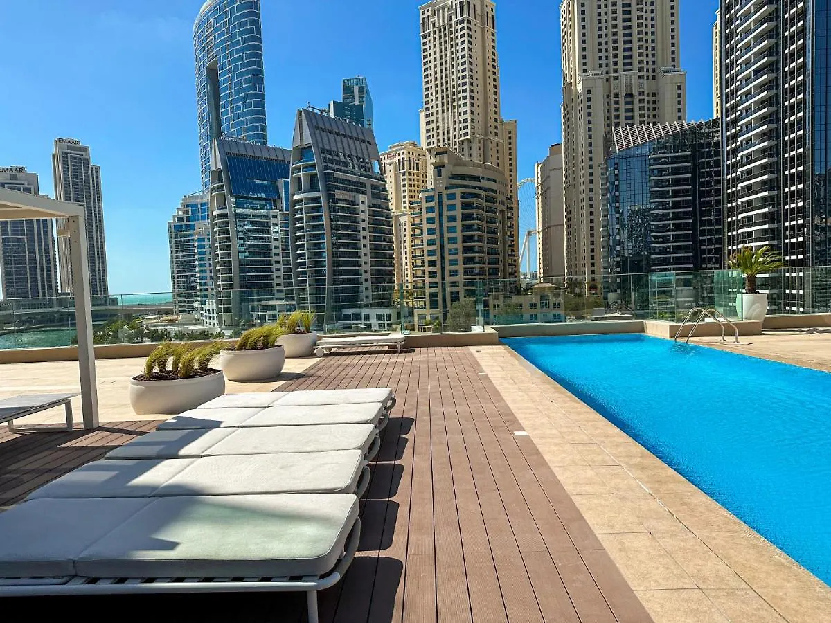 Higuests - Stylish Condo With Balcony And Partial Marina View Dubai