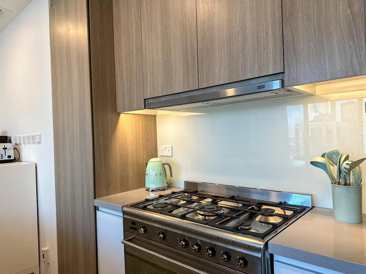 Higuests - Stylish Condo With Balcony And Partial Marina View Dubai 0*,